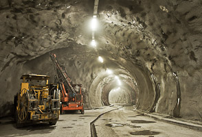 Реконструкция штольни Рокского тоннеля