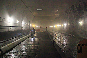 В Рокском тоннеле начаты работы по устройству проезжей части