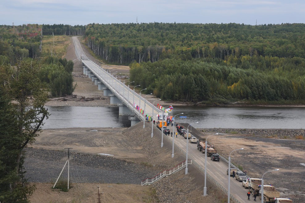 В Приамурье открыт 850-метровый мост через Селемджу