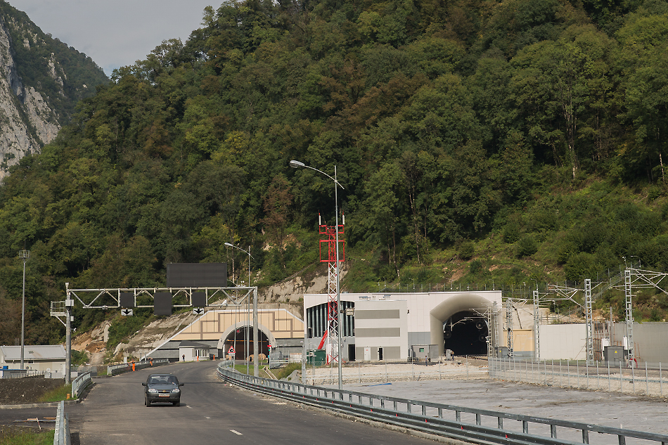 Тоннельный комплекс №3 на трассе Адлер – «Альпика-Сервис» в Сочи