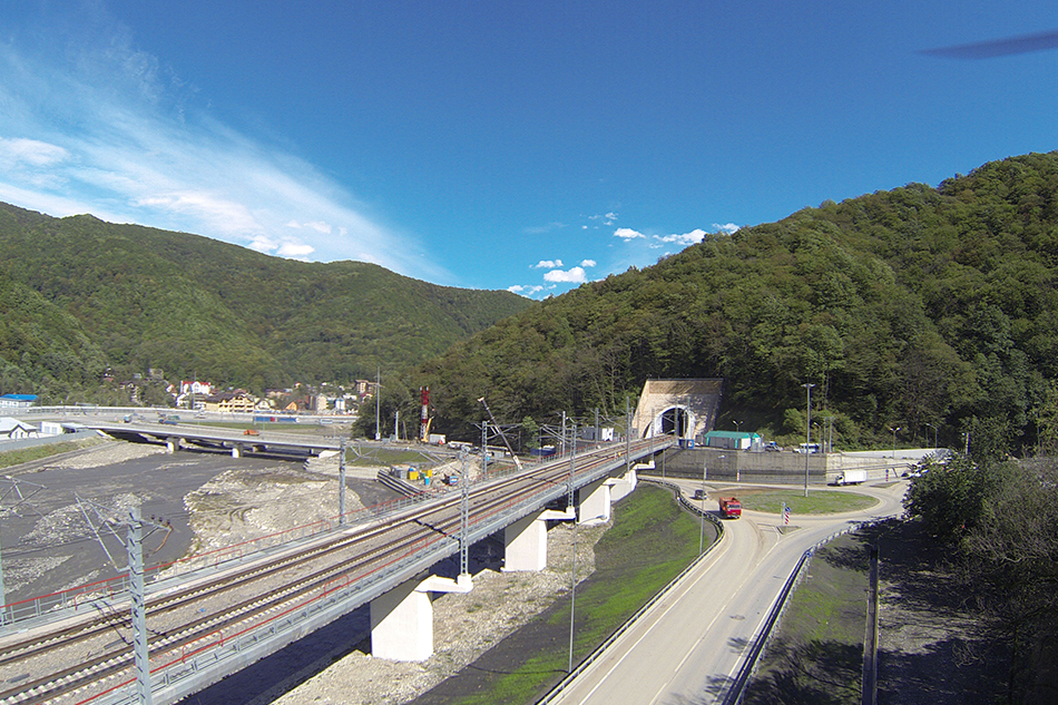 Железнодорожный тоннель №6 на трассе Адлер – «Альпика-Сервис» в Сочи