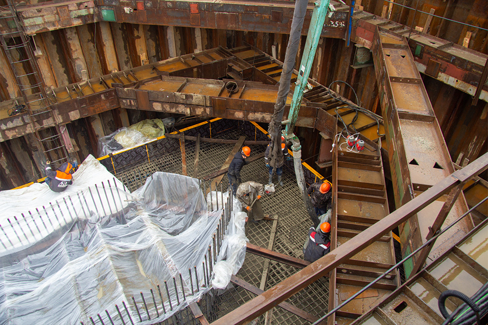 Специалисты АО “УСК МОСТ” завершили бетонирование первого ростверка опоры нового Зейского моста
